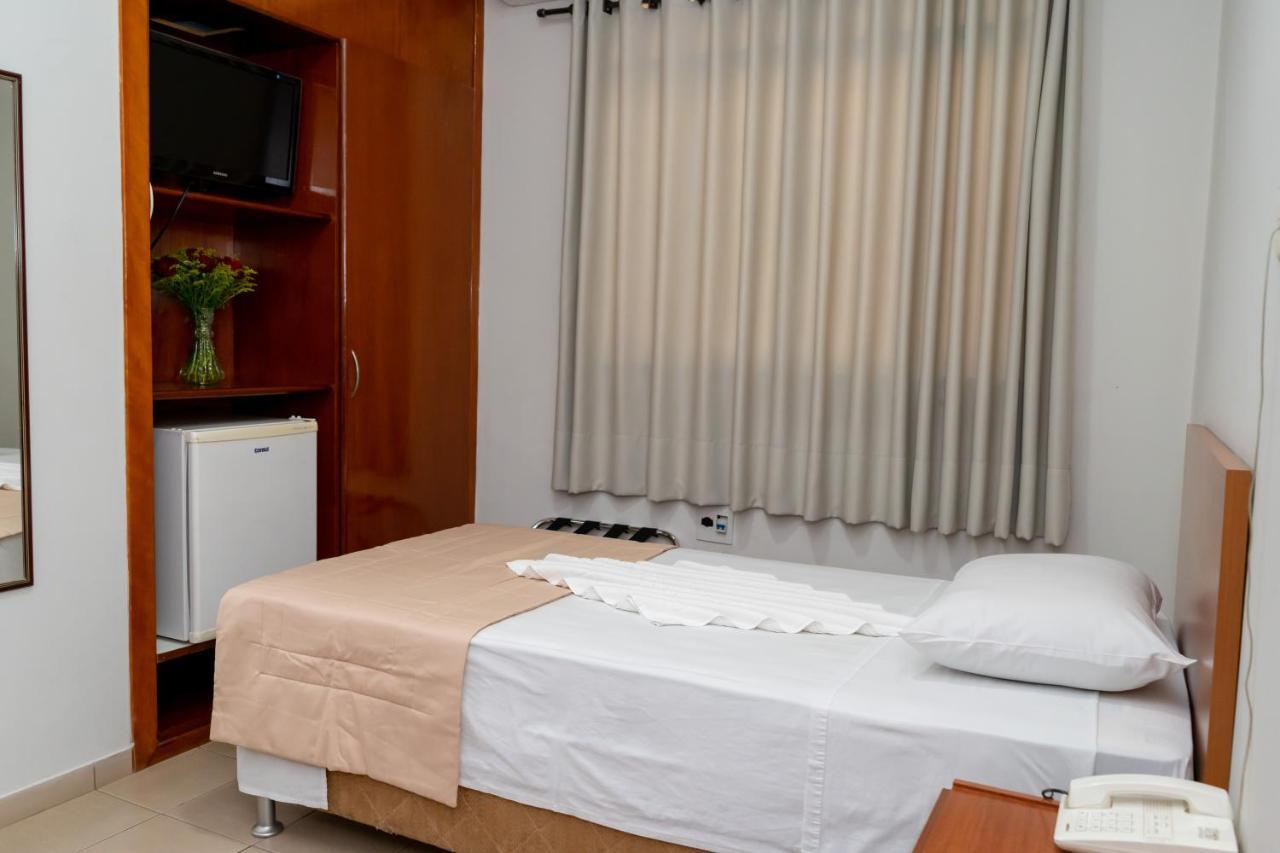 Bandeirantes Hotel Cuiabá Eksteriør bilde